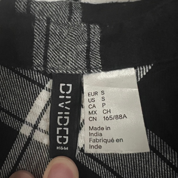 H&M flannel - Picture 3 of 4